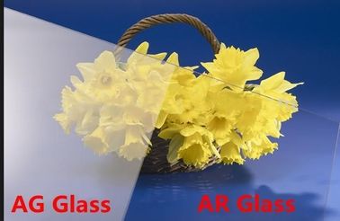 Van de omlijsting Duidelijke Vlotter Niet-reflecterende 1mm de Diktebesnoeiing van het het Glasblad AR