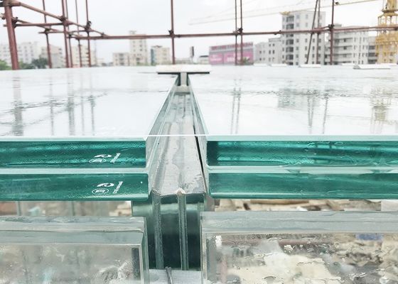 De Tussenlaagveiligheid die van PVB SGP Monolithisch Aangemaakt Glas verglaast